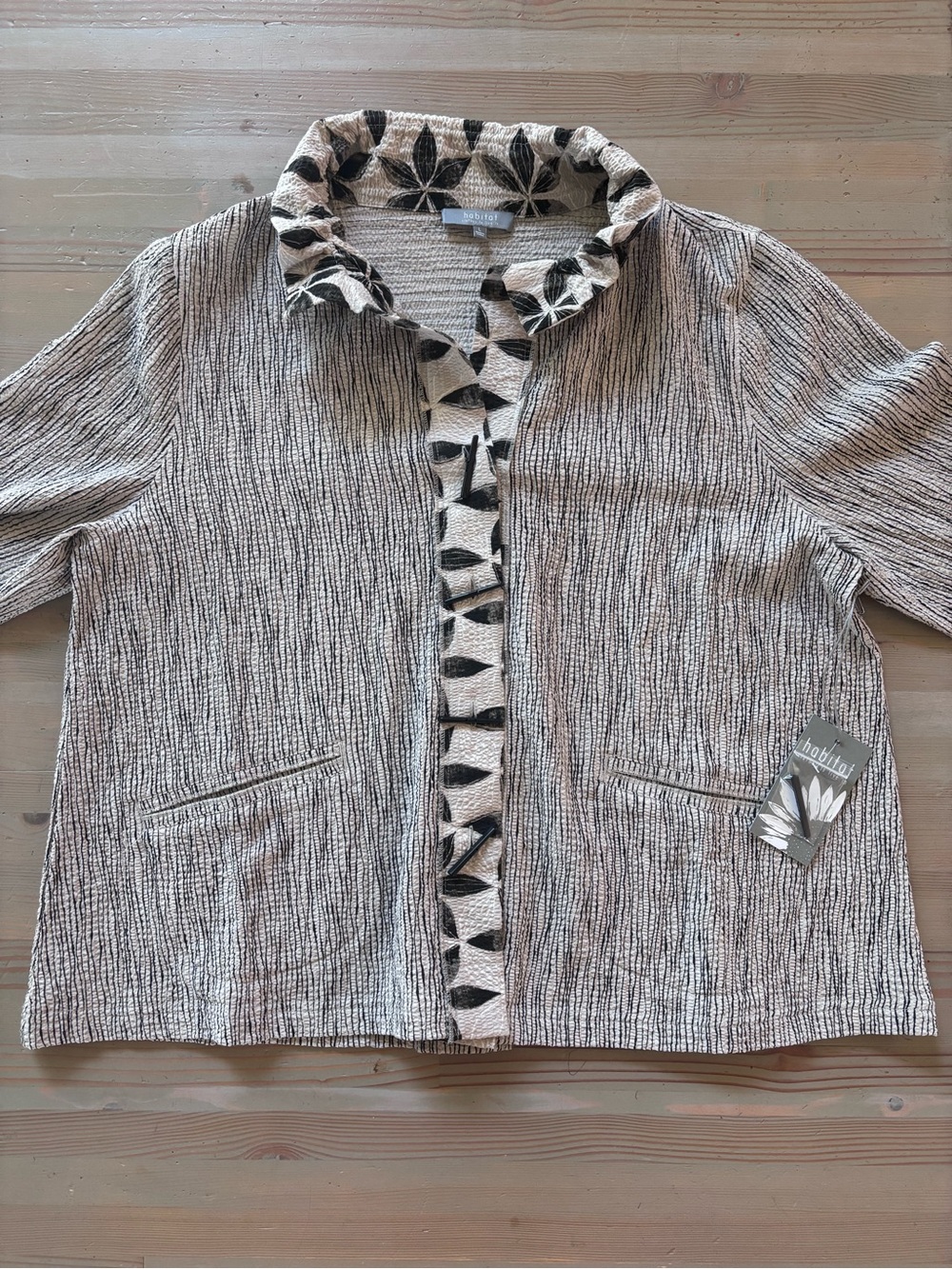 Habitat - Fine Lines Luna Jacket - Size: Large - Willow - Picture 4 of 11
